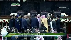 Raja Arab Saudi Salman bin Abdulaziz Al Saud berkunjung dan berpidato di gedung DPR/MPR . Dalam pidatonya Raja Salman menyoroti soal hubungan Arab Saudi dan Indonesia, serta isu terorisme.
