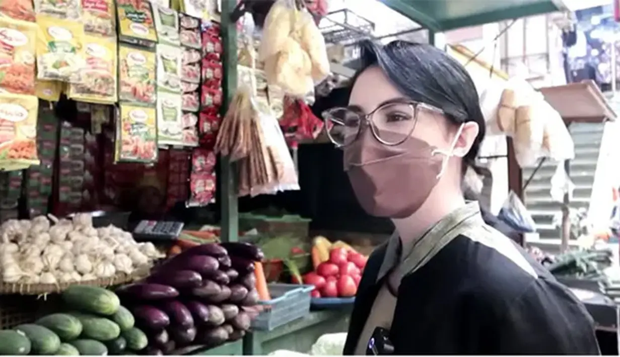 Arumi Bachsin Belanja ke Pasar Tradisional (dok. Instagram)