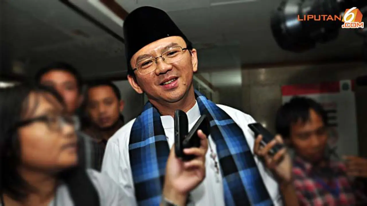 ahok-tilang130208c.jpg