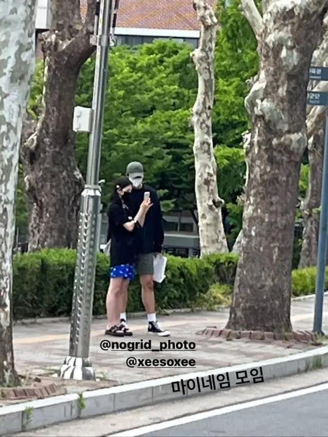 Potret diduga Song Kang dan Han So Hee berpacaran yang kemudian diklarifikasi Moon Sang Min bahwa pria di foto ini adalah dirinya. (Foto via Koreaboo)