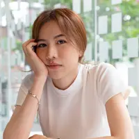 ilustrasi perempuan lelah/bunyiam/Shutterstock