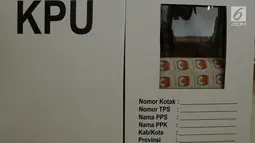 Kotak suara pemilihan umum (Pemilu) 2019 di Kecamatan Menteng, Jakarta, Selasa (26/3). Sebanyak 68.132 surat suara yang siap didistribusikan ke tiap-tiap TPS Kecamatan Menteng. (merdeka.com/Imam Buhori)
