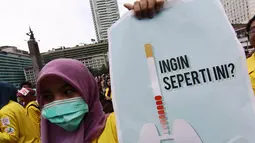 Aksi damai itu berupa social movement dengan tajuk 1000 dukungan untuk FCTC : Indonesia segera aksesi, Jakarta, Minggu (30/11/2014). (Liputan6.com/Faizal Fanani) 