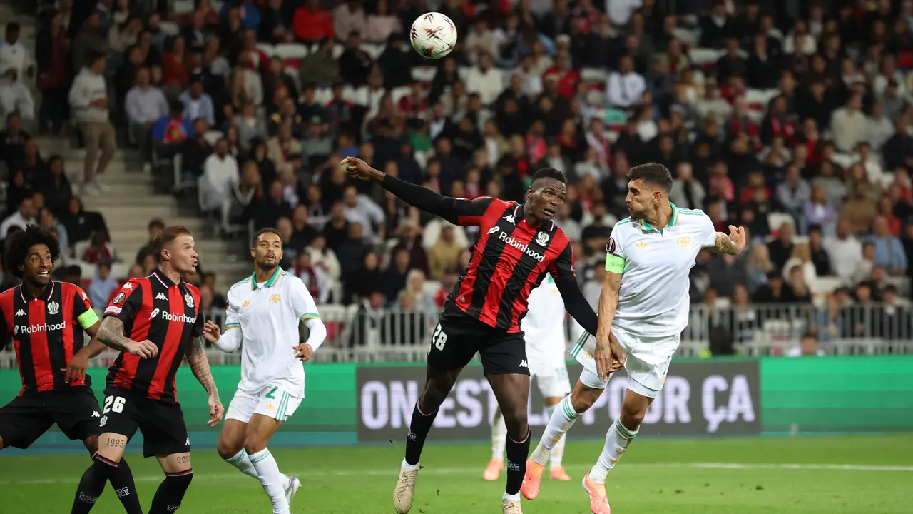Nice Vs AS Roma