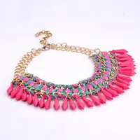 Tampil feminin dengan kalung-kalung cantik ini yuk.