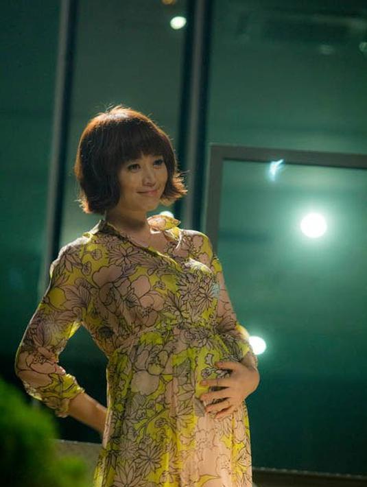 Kim Hye Soo dalam film Familyhood. (Foto: Showbox/Mediaplex)