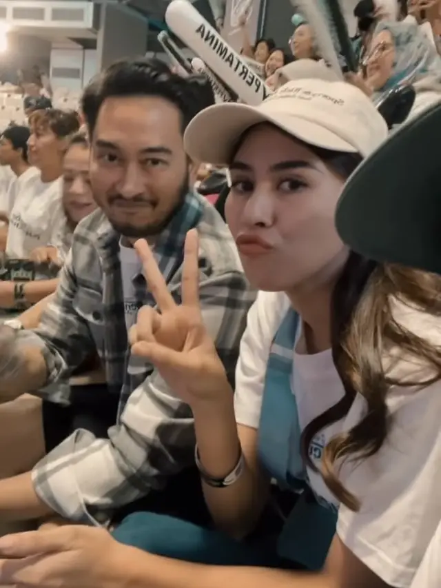 Penampilan Syahnaz Sadiqah dan Jeje Govinda di Lagi-Lagi Tenis