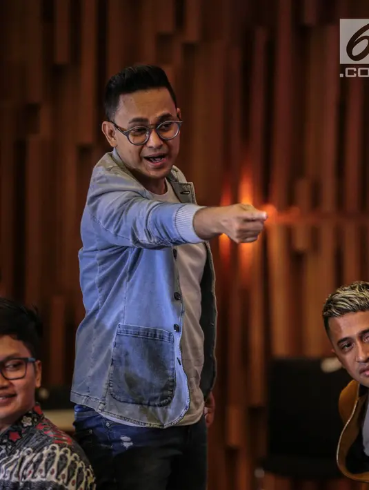 Ramzi hadir dalam press conference Dangdut Academy Asia 4 di Jakarta, Kamis (18/10). Indonesia bersama Brunei Darussalam, Malaysia, Singapura, Thailand, dan Timor Laste akan bersaing di Dangdut Academy Asia 4. (Liputan6.com/Faizal Fanani)