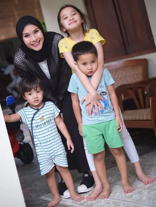 Zaskia Adya Mecca (Instagram/zaskiadyamecca)