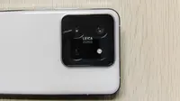Kamera Xiaomi 14, ponsel ini menggunakan setup triple camera 50MP dengan lensa dari Leica (Liputan6.com/Robinsyah Aliwafa Zain)