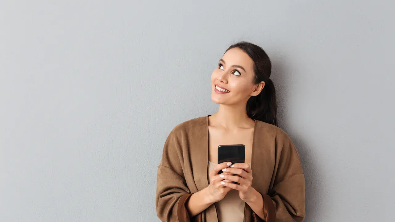 Gabung ke Grup WhatsApp Fimelahood Biar Dapat Pulsa Jutaan Rupiah