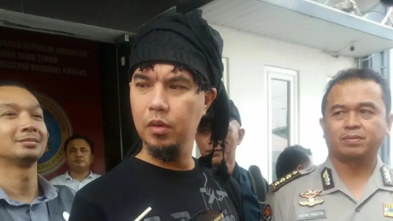 Polda Jatim Serahkan Ahmad Dhani ke Kejaksaan