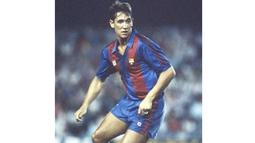 Gary Lineker adalah salah satu legenda Inggris yang bermain untuk Barcelona  pada tahun 1987 dan telah mencetak 42 gol. (Bola.com/Instagram/Gary Lineker)