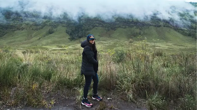 6 Potret Dian Sastro Liburan di Bromo Setelah 22 Tahun, Bak Pulang Kampung
