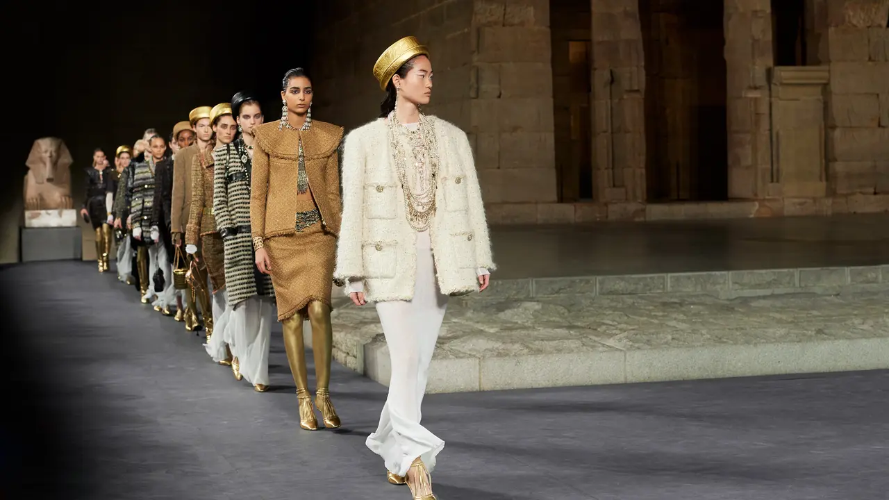 Chanel Métiers d’art 2019