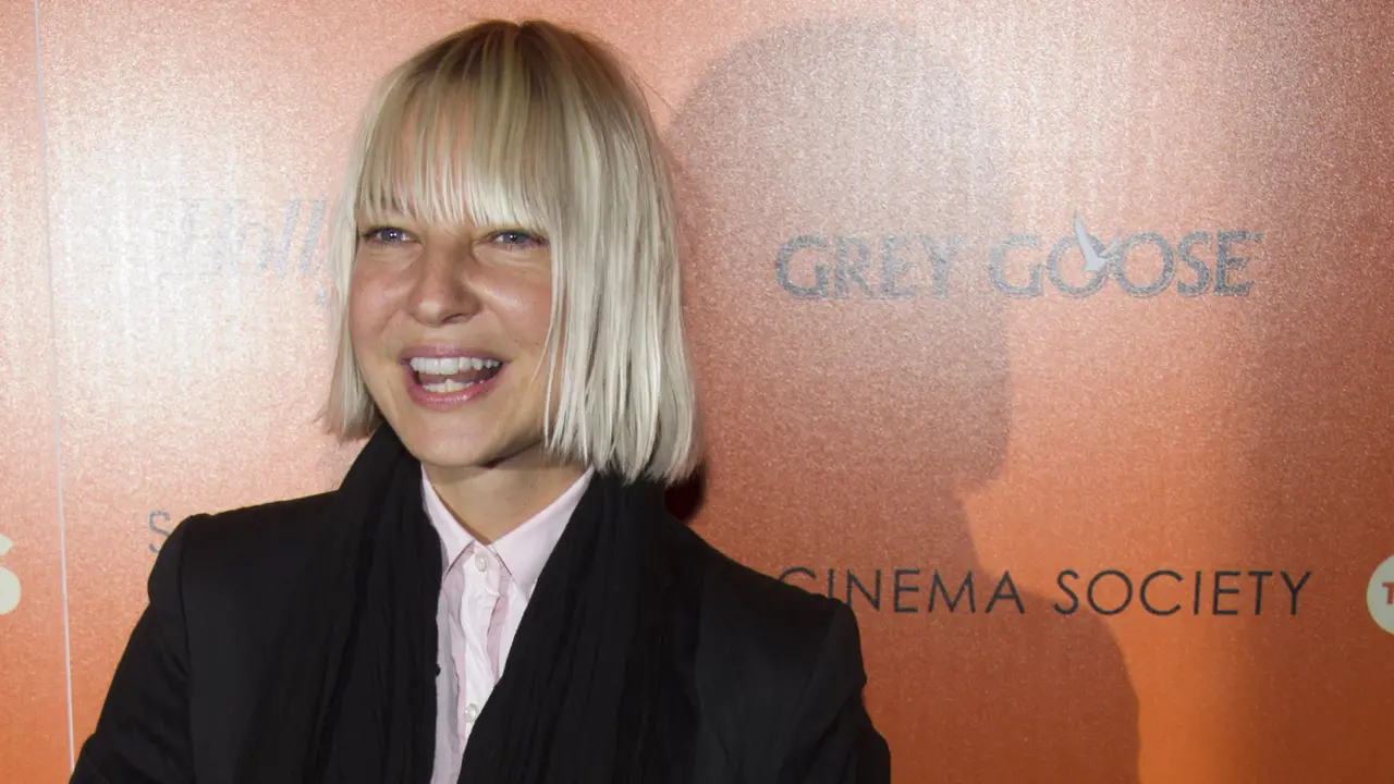 Sia (Huffington Post)