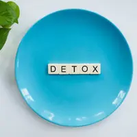 Detox bukan hanya menghilangkan racun dari tubuh, tetapi menawarkan beberapa manfaat untuk kesehatan./copyright pexels/Vegan Liftz
