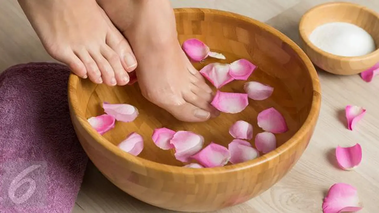 5 Tips Jitu Merawat Kaki agar Tampak Sehat dan Indah