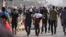 Kantor media Gaza yang dikelola Hamas mengkritik distribusi bantuan tersebut sebagai kegagalan besar. (Eyad BABA/AFP)