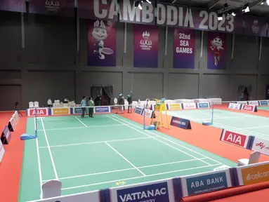Sejumlah venue terus digodok untuk memastikan semuanya bisa selesai sesuai waktu dan standar. Satu di antaranya venue badminton. (Bola.com/Gregah Nurikhsani)