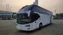 Avante H9: Body Super High Deck (SHD) keluaran Tentrem bernama Avante H9. Secara tampilan, H9 memiliki paras yang sangat mirip dengan Avante D2 sebagai bis DD. Perbedaannya terletak pada dimensi keseluruhannya. Panjang bus ini mencapai 12,8 meter, lebar 2,5 meter, dan tinggi 3,9 meter. (Source: Instagram/@karoseritentrem)