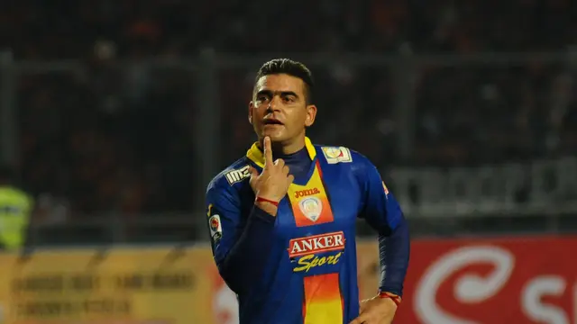 Arema Cronus