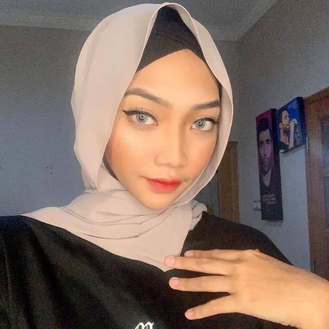 6 Selebriti Mualaf Ini Rayakan Lebaran Pertama di Tahun 2021, Penuh Berkah