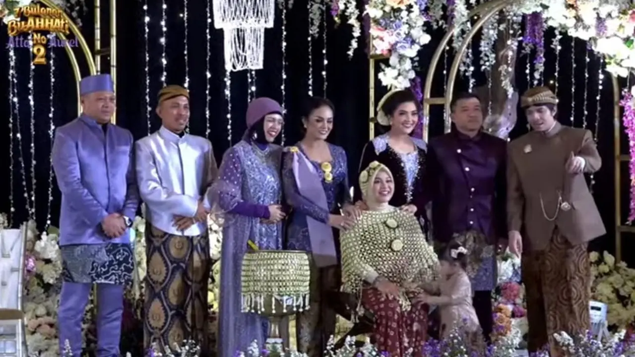 Mitoni Aurel Hermansyah. (Tangkapan layar YouTube/ AH)