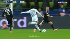 Chelsea memastikan langkahnya ke fase gugur Liga Champions setelah mencukur tuan rumah Qarabag 4-0.