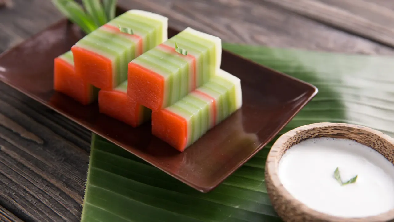 10 Cara Membuat Kue Lapis yang Lembut dan Muda Dibuat, Cocok Jadi Ide Jualan