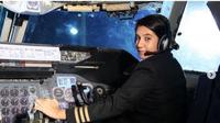 Mengenal Sosok Ayesha Aziz, Pilot Wanita Muslim Termuda di India. (dok.Instagram @captayesh/https://www.instagram.com/p/B9eOIiJDvVo/Henry)