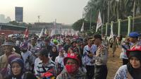 Demo Guru Honorer di Depan DPR (Liputan6.com/ Audrey Santoso)
