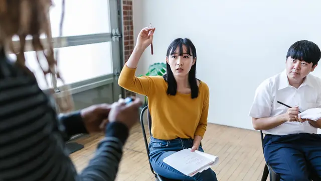 Cara Mengenali Orang dari Kebiasaannya yang Banyak Bertanya