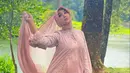 Rilis Single Religi, Ini 6 Potret Lucinta Luna Tampil Berhijab di Video Klip (sumber: Instagram/lucintaluna_manjalita)