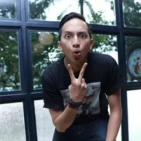 Biasanya Ge Pamungkas kerap terlibat dalam film komedi, kali ini dia mencoba keluar dari zonanya dengan membintangi film bergenre drama. (Galih W. Satria/Bintang.com)