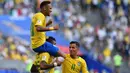 Samba yang menjadi julukan Timnas Brasil bertahan di posisi 3 peringkat FIFA 2019 terbaru dengan 1.681 poin. (AFP/Fabrice Coffrini)