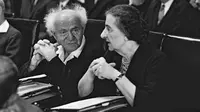 David Ben-Gurion dan Golda Meir di Knesset, Yerusalem, 1962 (Fritz Cohen/The State Govenment of Israel)