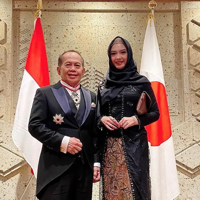 6 Artis Cantik yang Dinikahi Pejabat, Ada Annisa Pohan Hingga Ingrid Kansil