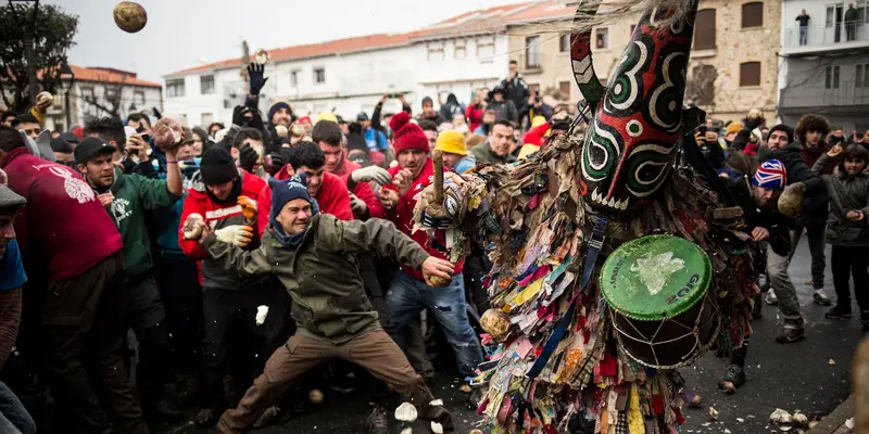 Festival Lempar Lobak di Spanyol