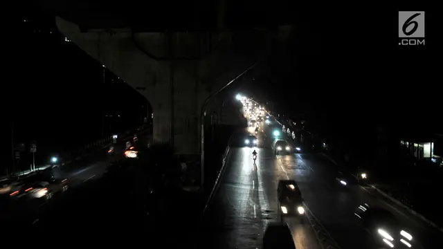 Ketika Malam Tanpa Listrik di Ibu Kota