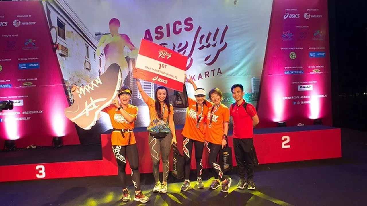 Ribuan Pelari Ikuti Asics Relay Pertama di Jakarta