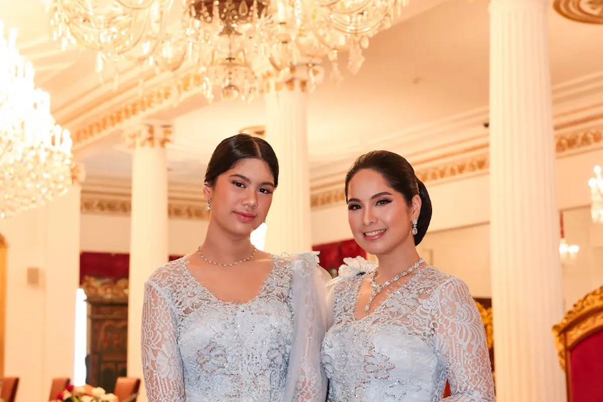 Pesona Anggun Almira Putri Annisa Pohan  Di Pelantikan sang Ayah, AHY Jadi Menteri ATR
