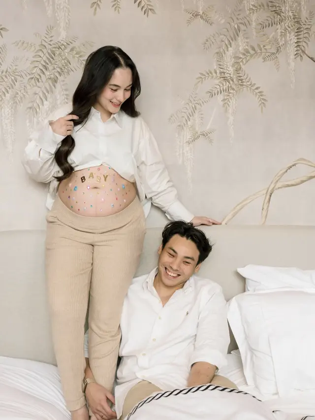 Potret Bahagia Chelsea Islan Umumkan Kehamilan Pertama