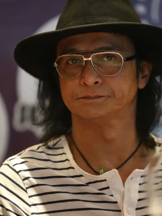 Jordan kini sudah tumbuh dewasa. Anak laki-laki yang diharapkan mengikuti kariernya itu mengabdi untuk negaranya. Tergabung menjadi tentara Amerika dalam National Guard US Army. (Nurwahyunan/Bintang.com)