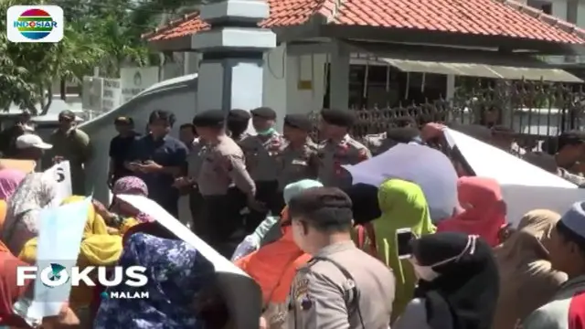 Ratusan Warga Korban Proyek Tol Batang-Semarang Demo di Gedung DPRD Kendal