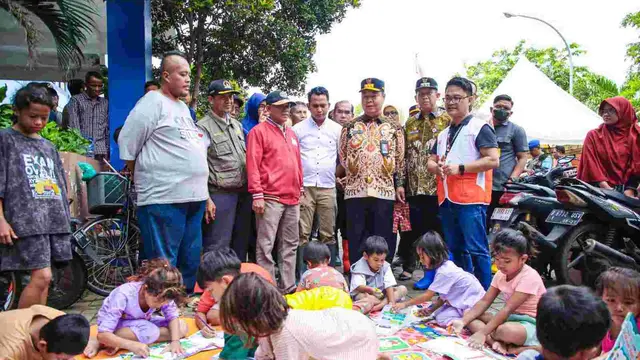 Pj Gubernur Jakarta Teguh Setyabudi Tinjau 977 Warga Terdampak Banjir di Semper Barat Jakarta Utara