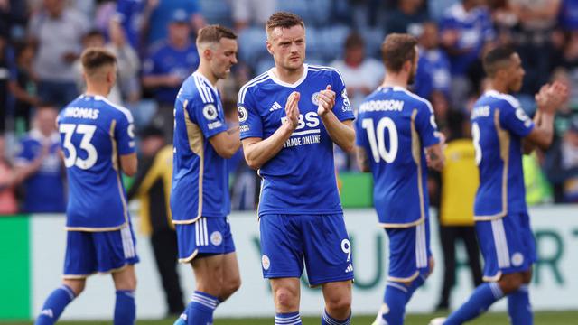 Foto: Tangis Fans Cilik Iringi Kegagalan Leicester City Bertahan di Liga Inggris, The Foxes Resmi Terdegradasi