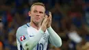 Saat Piala Eropa 2004 dan 2012, Rooney bersama timnas Inggris selalu kandas di perempat final dan kalah adu penalti. (Reuters/Eric Gaillard)
