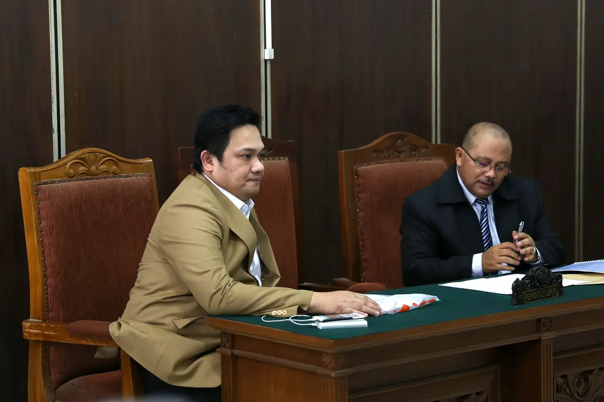 [Bintang] Farhat Abbas