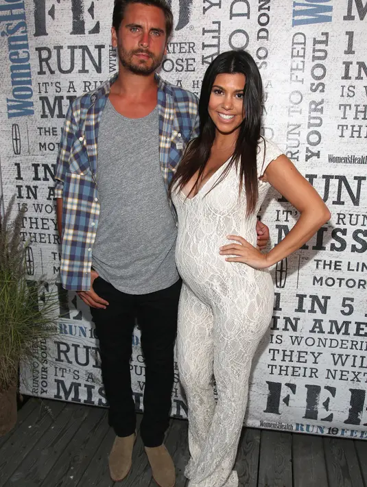 Tak hanya itu saja, menurut salah seorang sumber terdekat. Scott Disick sempat mengajak Kris Jenner untuk tidur bersama. (AFP/Bintang.com)